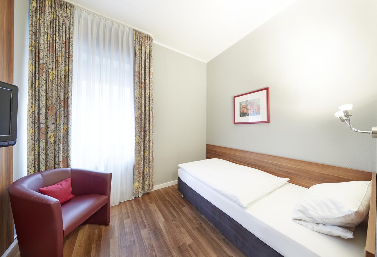 Hotel Bremer Tor Stuhr Zewnętrze zdjęcie