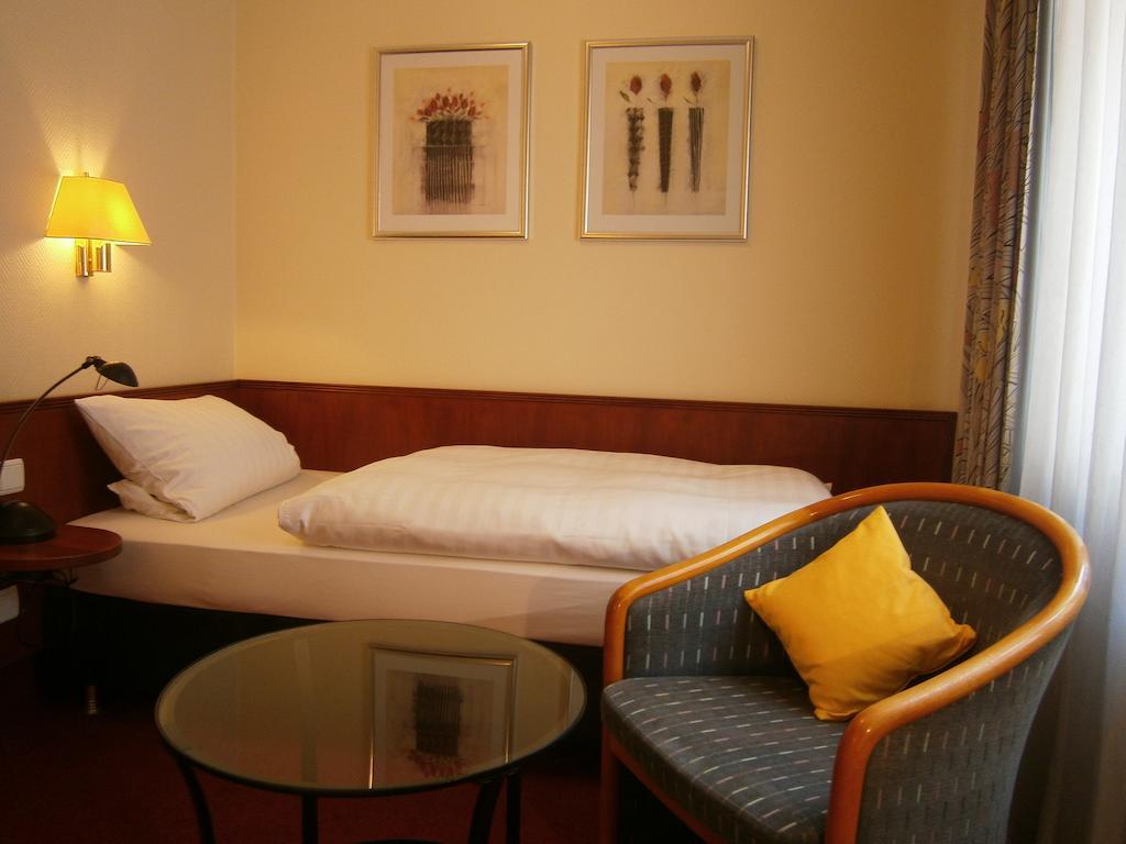 Hotel Bremer Tor Stuhr Zewnętrze zdjęcie