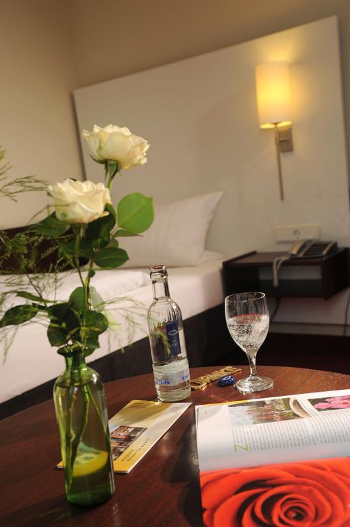 Hotel Bremer Tor Stuhr Zewnętrze zdjęcie